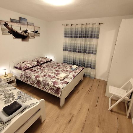 Guesthouse Eljuga Family ستاري غراد المظهر الخارجي الصورة