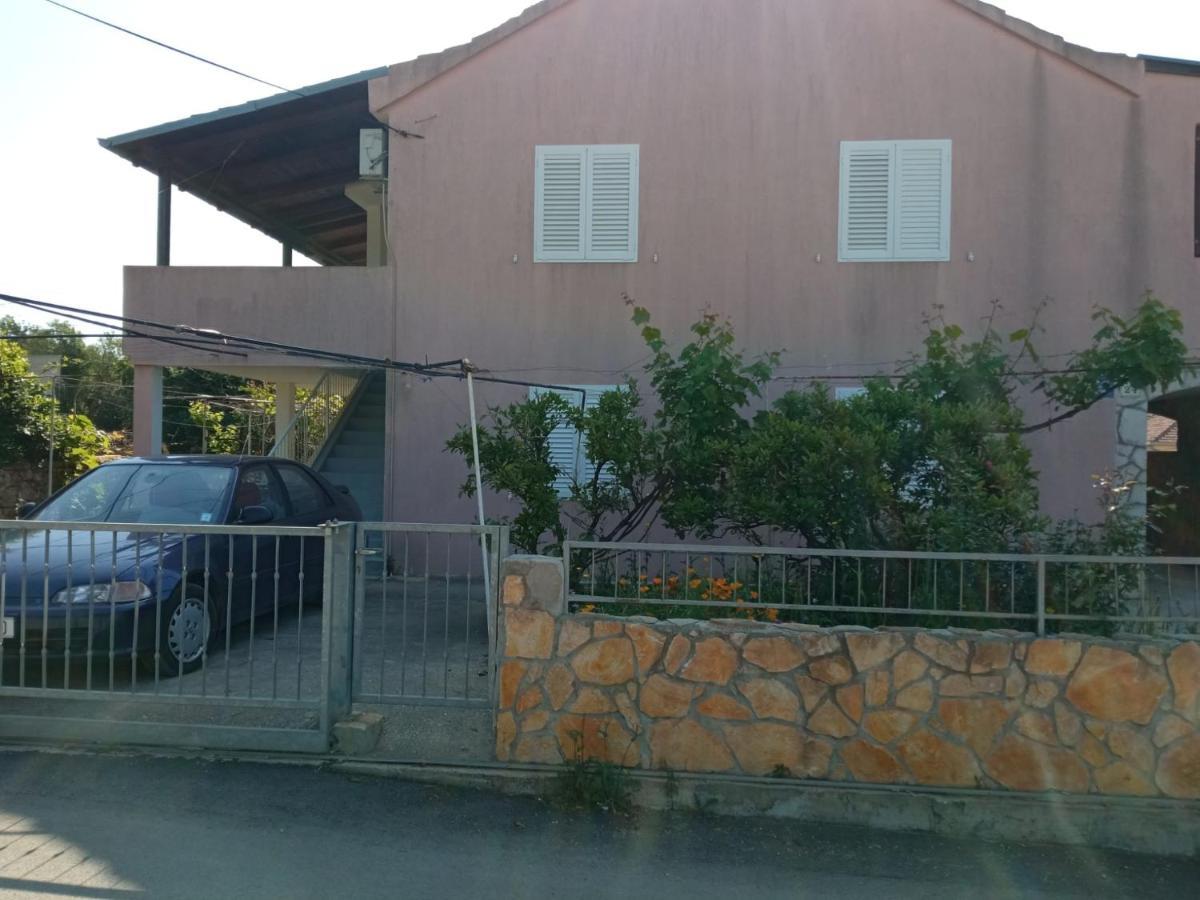 Guesthouse Eljuga Family ستاري غراد المظهر الخارجي الصورة