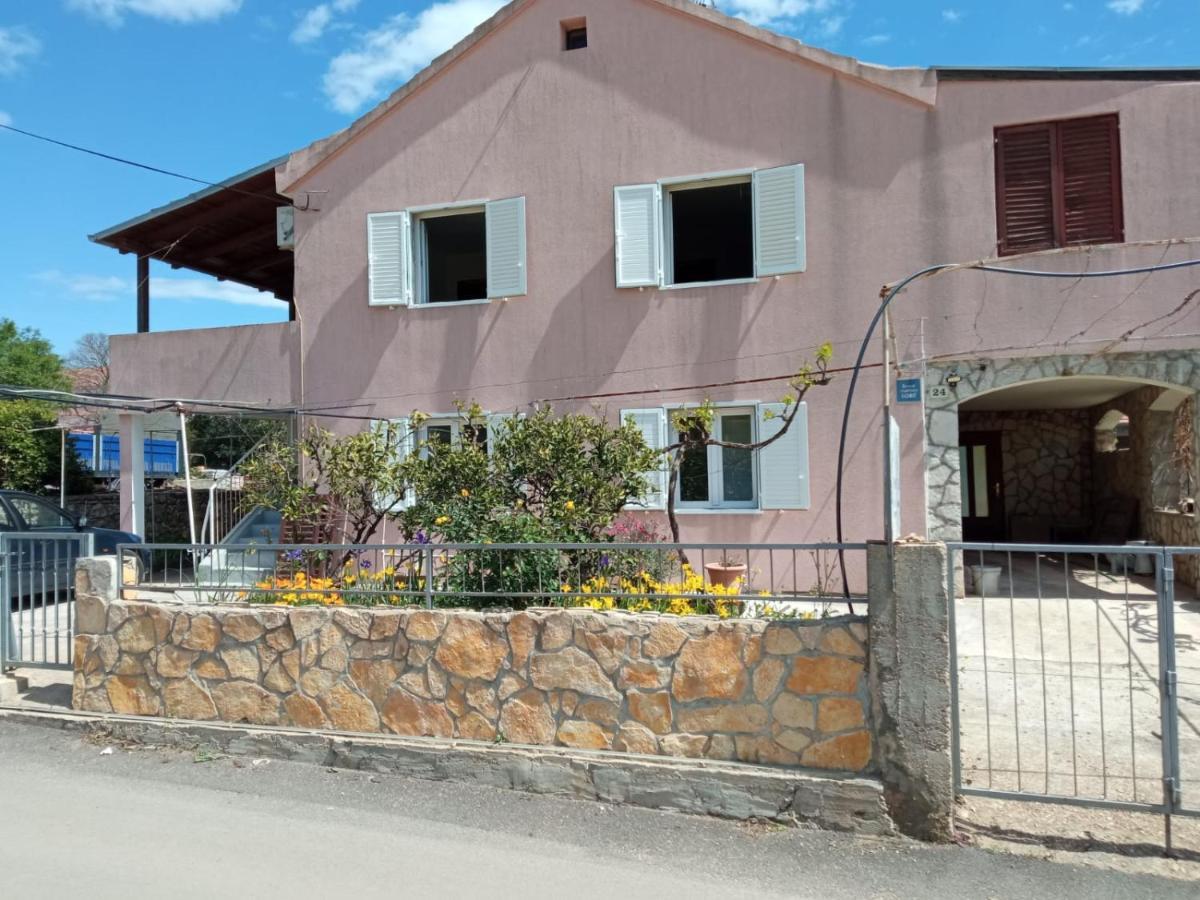 Guesthouse Eljuga Family ستاري غراد المظهر الخارجي الصورة