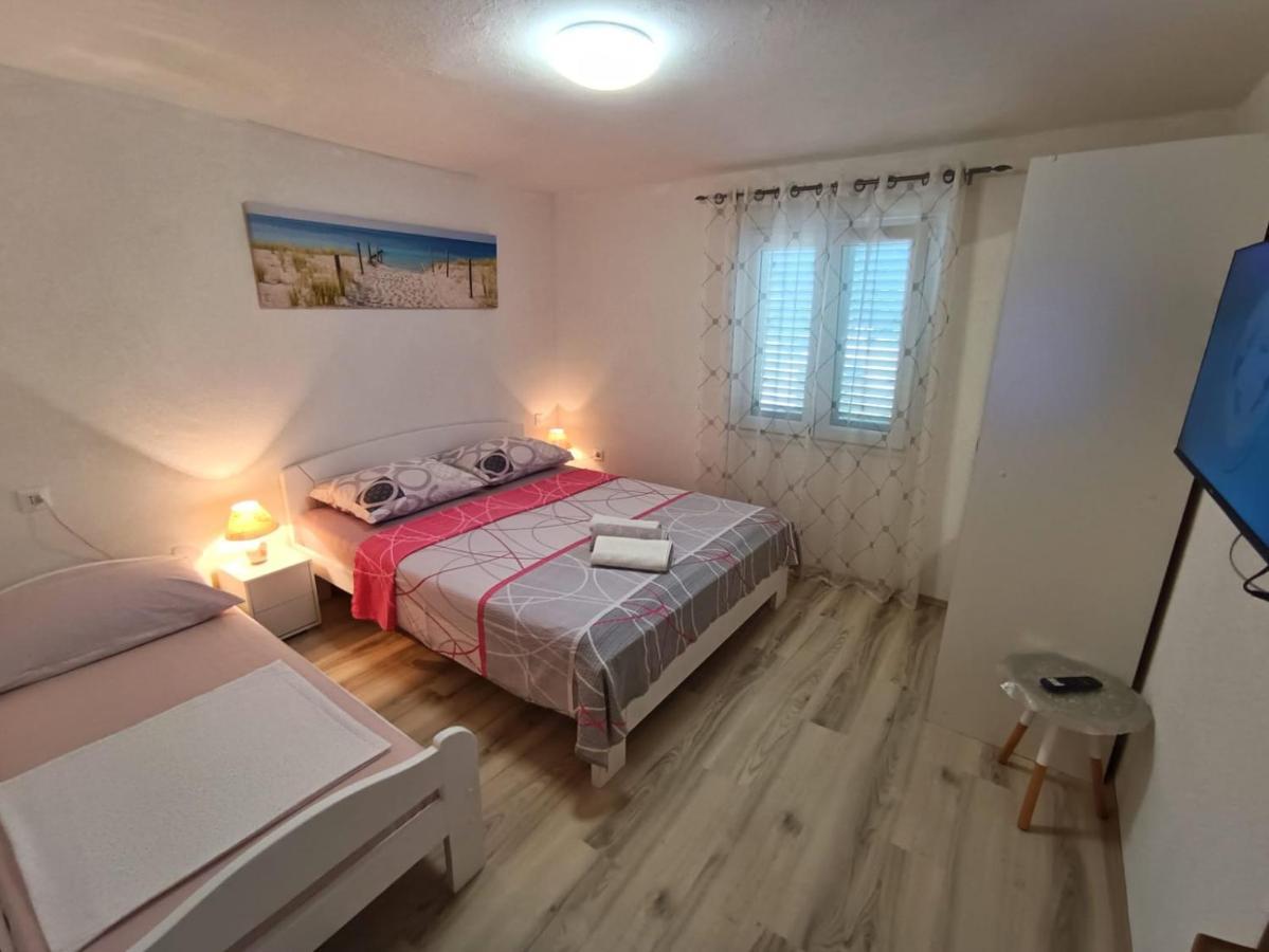 Guesthouse Eljuga Family ستاري غراد المظهر الخارجي الصورة