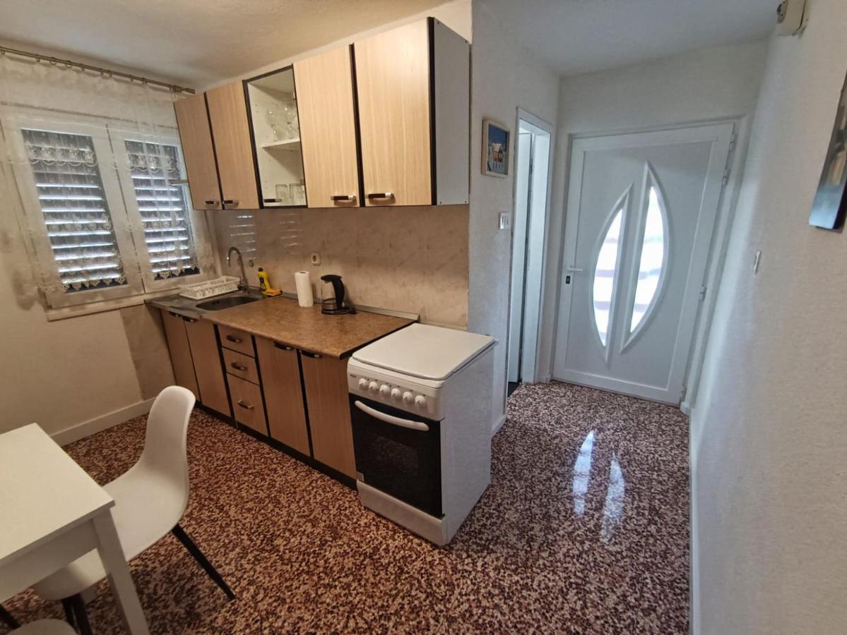 Guesthouse Eljuga Family ستاري غراد المظهر الخارجي الصورة