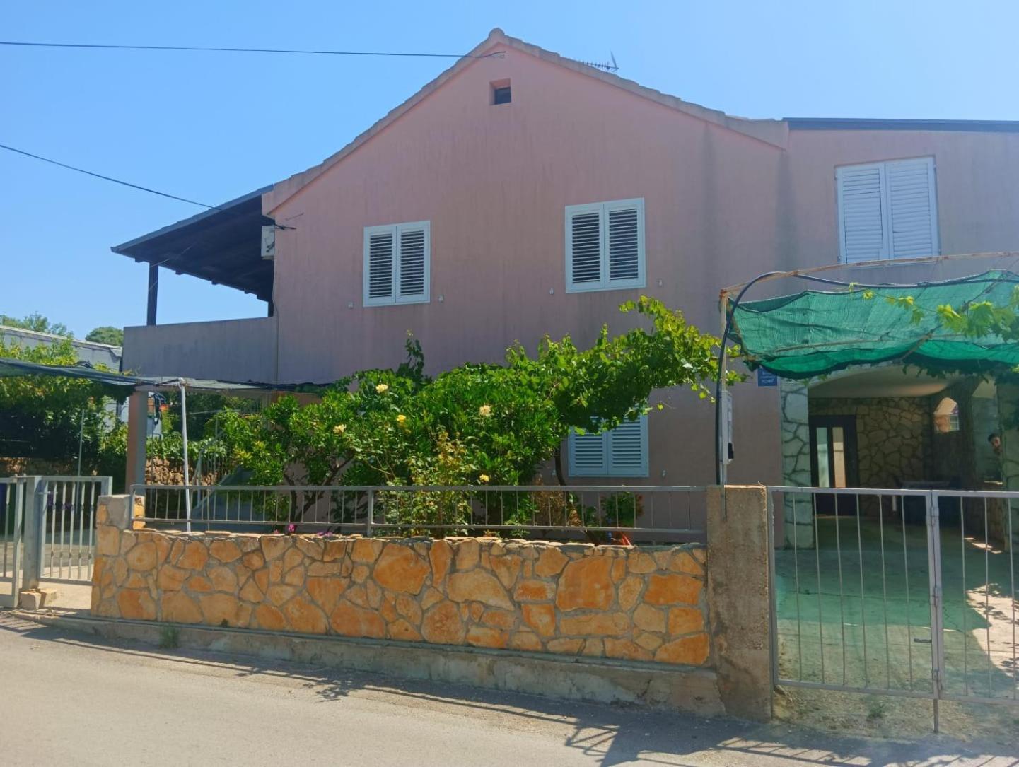 Guesthouse Eljuga Family ستاري غراد المظهر الخارجي الصورة