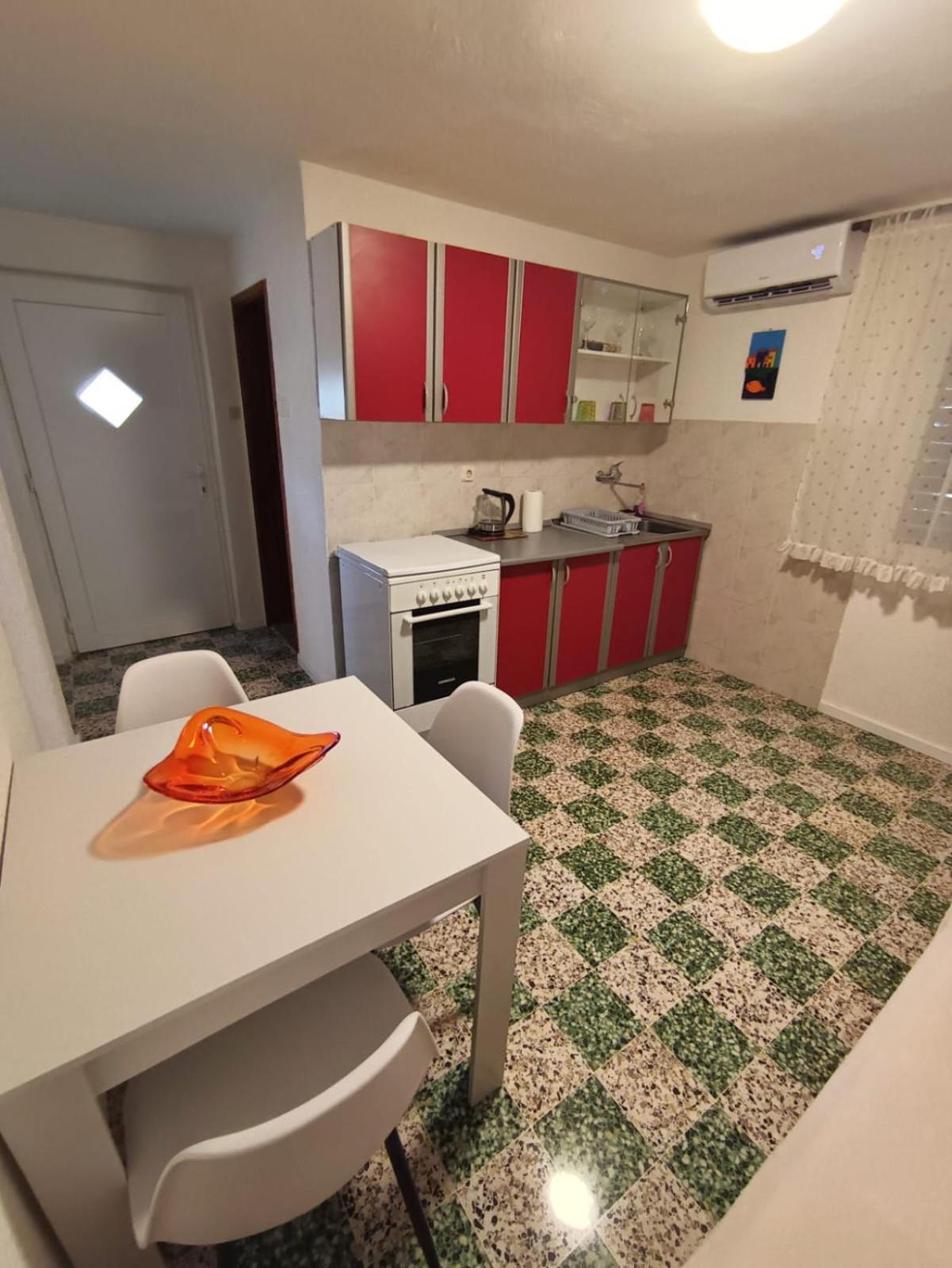 Guesthouse Eljuga Family ستاري غراد المظهر الخارجي الصورة